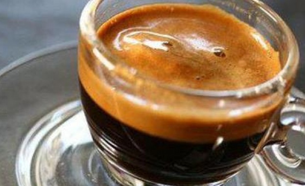 Изследователи "хранят" микроводорасли с утайка от кафе