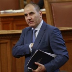 Цветан Цветанов към РБ: ГЕРБ не се нуждае от комплексиран партньор 