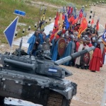 Отборът на Русия води на първия етап от Танковия биатлон