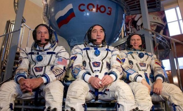 Въпреки санкциите, НАСА удължи договора с Роскосмос