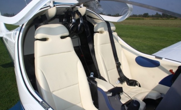 В България ще се сглобява ултралекия самолет Skyleader 600