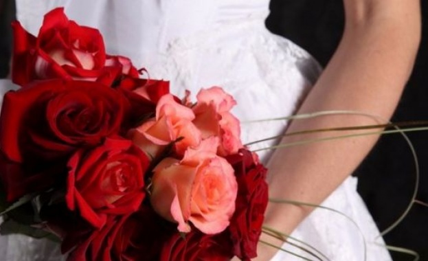 Така двойката организирала тържество с 130 гости разпределени в 56