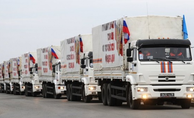 Русия подготвя поредната колона с хуманитарна помощ за Донбас