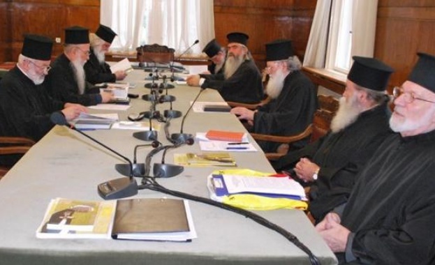 Синодът настоява за възстановяване на диалога с НС при законодателни промени
