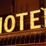 Местата за настаняване намаляват, но се реализират много повече нощувки