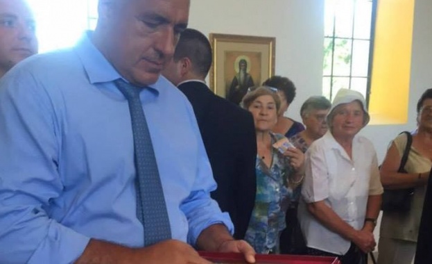 Отец Никанор: Премиерът Борисов има точна интуиция, що се касае до вярата