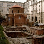 Ротондата „Св. Георги” се руши