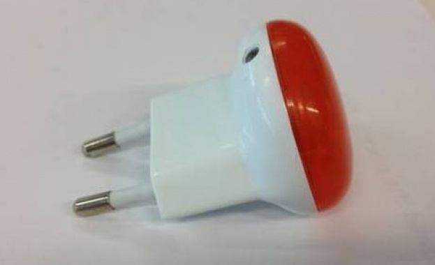 Дете пострада от лампа на ИКЕА