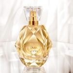 Превърни се в символ на женствеността с AVON Femme Icon