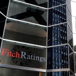 Fitch повиши кредитния рейтинг на Гърция 