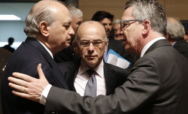 Томас де Мезиер: Броят на бежанците в Германия се е увеличил четири пъти 