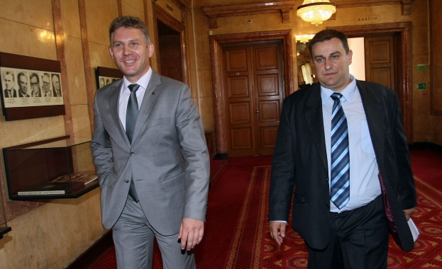 Е. Радев: Политиките на ЕК за ромите предполагат ли неспазване на националното законодателство?