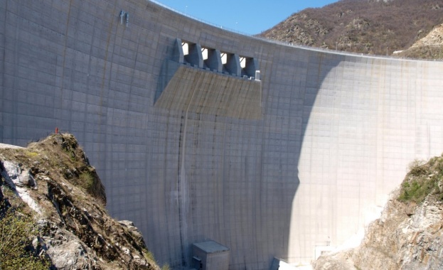 120 чиновници ще отговарят за надзора на язовирните стени 