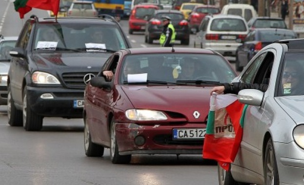 Рехави протести срещу високите цени на горивата 