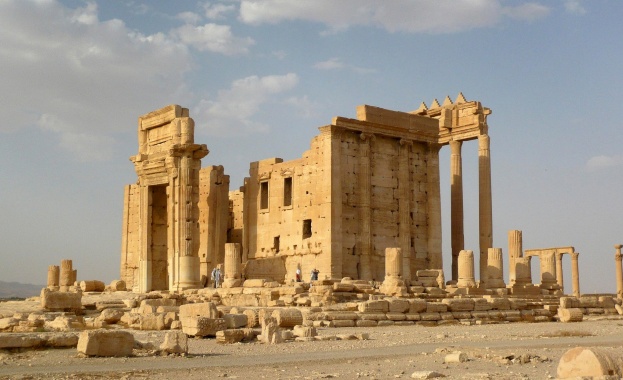 Сателитни снимки доказват унищожаването на главния храм в Палмира