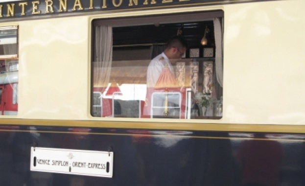 "Ориент експрес" спря в Русе /видео/