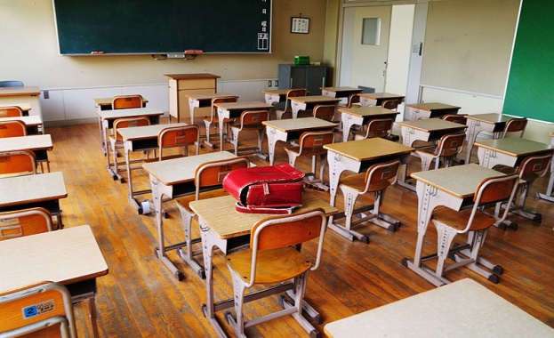 Близо 14 000 деца българчета не са влезли в първи клас тази година