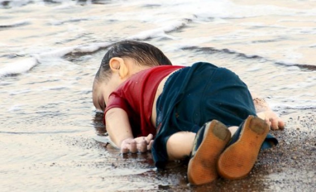 Човечество, изхвърлено на брега