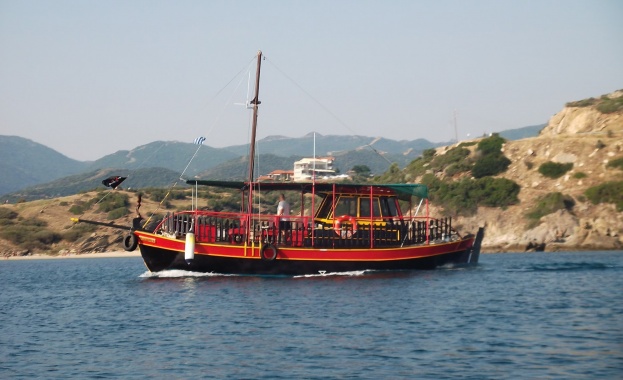 Туристическите корабчета във Варна с по-малко клиенти 