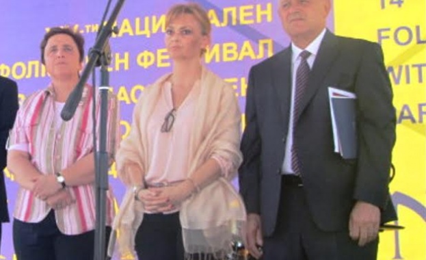 Янкова: Неделинският двуглас заслужава да е в ЮНЕСКО