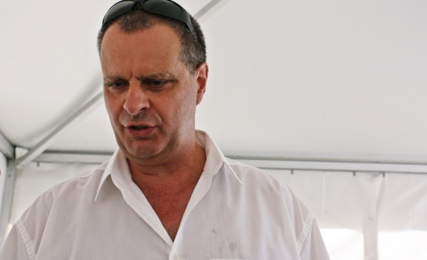 Ректорът на Софийския университет проф Анастас Герджиков е прекратил гражданския