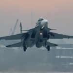 Изтребителите Су-30СМ за първи път изпълниха бомбардиране по наземни цели на ученията в Крим