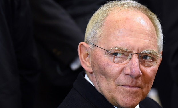 Германия не планира нов дълг въпреки наплива от мигранти