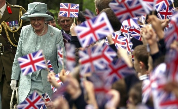 Елизабет II - най-дълго управлявалият монарх на Великобритания