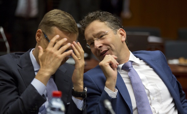 Еврогрупата може да обсъди облекчаване на гръцкия дълг на среща в събота