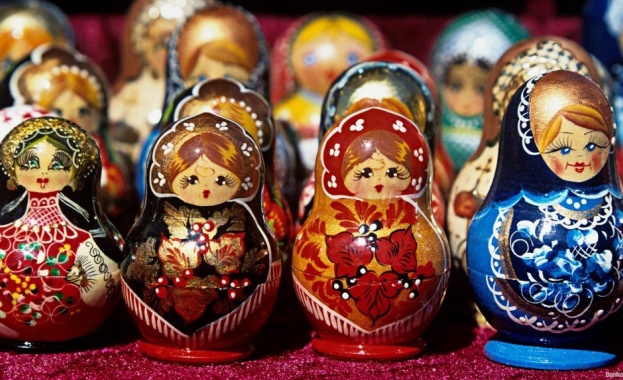 Кукла в кукла, в кукла… матрьошка