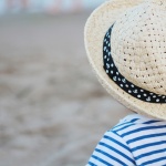 Децата се учат да се усмихват