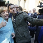 Меркел сбърка. Не е нужно да си диктатор, за да го разбереш