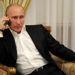 Путин поздрави Макрон и договори развитие на приятелските отношения между Русия и Франция