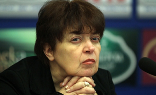 Европейските институции са трансмисия на американските интереси