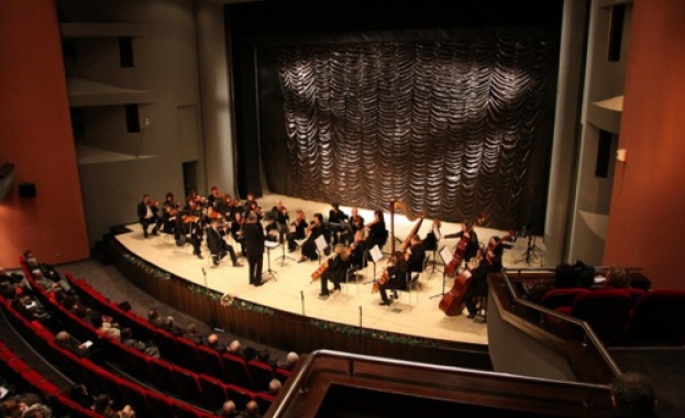 Филмови мелодии от Холивуд ще звучат в Операта в Стара Загора