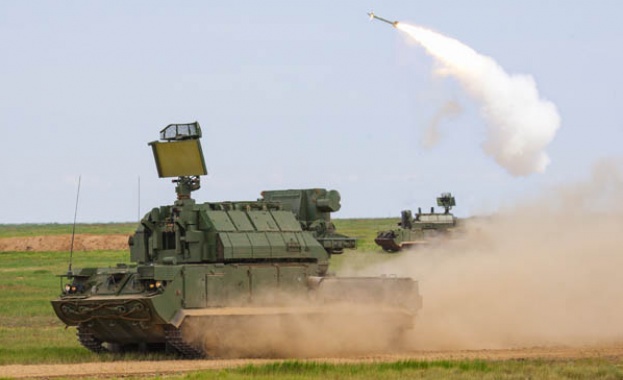 Руските мобилни зенитно-ракетни комплекси вече могат да стрелят и в движение
