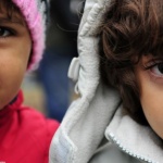 Прах в косите, страх в очите