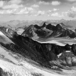 "Клуб на пътешественика" отваря врати на „Сердика" 19