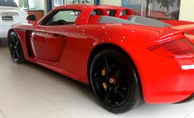 Дъщерята на загиналия в катастрофа Пол Уокър съди "Порше"