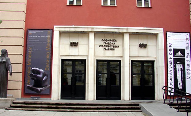 Днешното изкуство – невероятно разслоение на случки и събития