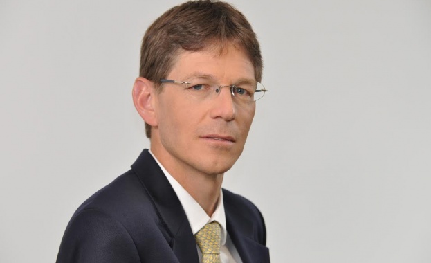 AES България стриктно спазва всички закони на страната и Европейския съюз