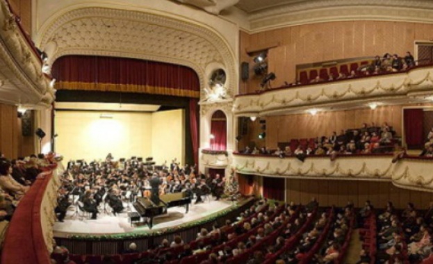 Пловдивската опера започва новия сезон с две премиери