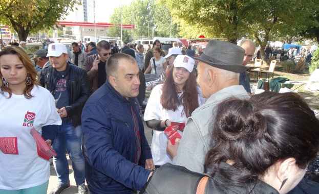 Целогодишно стоково тържище, вместо търговия върху вестници, предлага Людмил Димитров