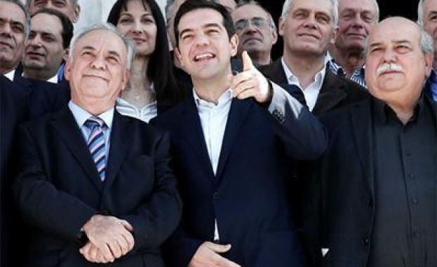 Бившият вътрешен министър на Гърция Никос Вуцис стана председател на парламента