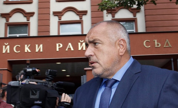 Бойко Борисов даде показания пред съда по дело за фалшифициране на негов подпис докато е бил кмет Бойко Борисов даде показания пред съда по дело за фалшифициране на негов подпис докато е бил кмет