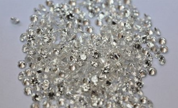 Русия дава под аренда участъци за добив на малки диаманти