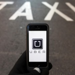 Uber спира услугата си в България