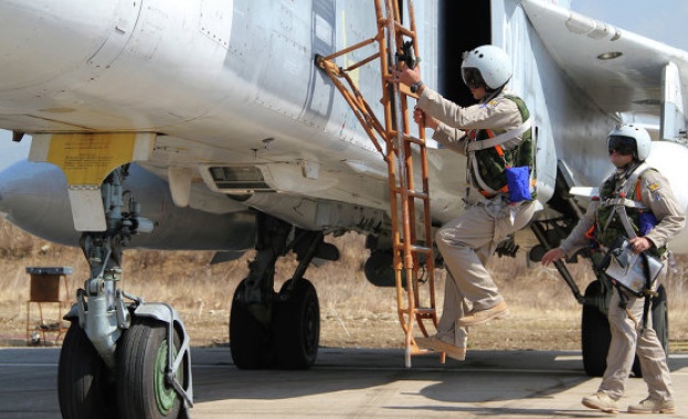 ВКС на РФ са нанесли 6 удара по замаскирана база на терористите в Идлиб