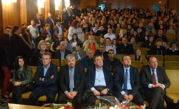 Миков в Шумен: БСП предлага най-доброто за хората