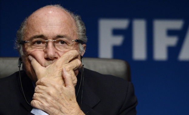 Блатер е отстранен от FIFA за 90 дни